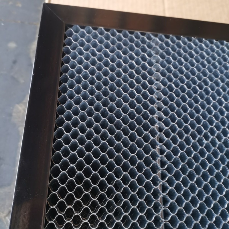 Lit Laser personnalisé en nid  - Honeycomb Laser Bed avis et prix