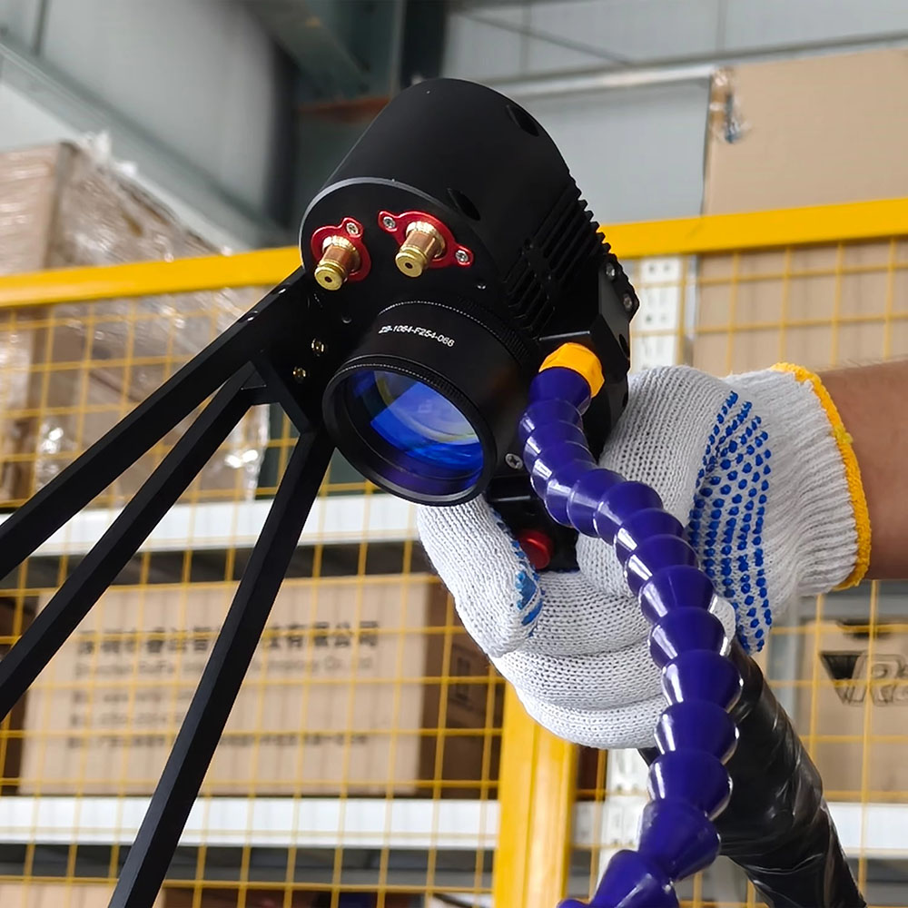 Machine de nettoyage au laser  - Industrial Laser Paint Removal avis et prix